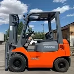 Вилковий автонавантажувач Toyota на 1.5 тонни. Модель: 7FGL15. 