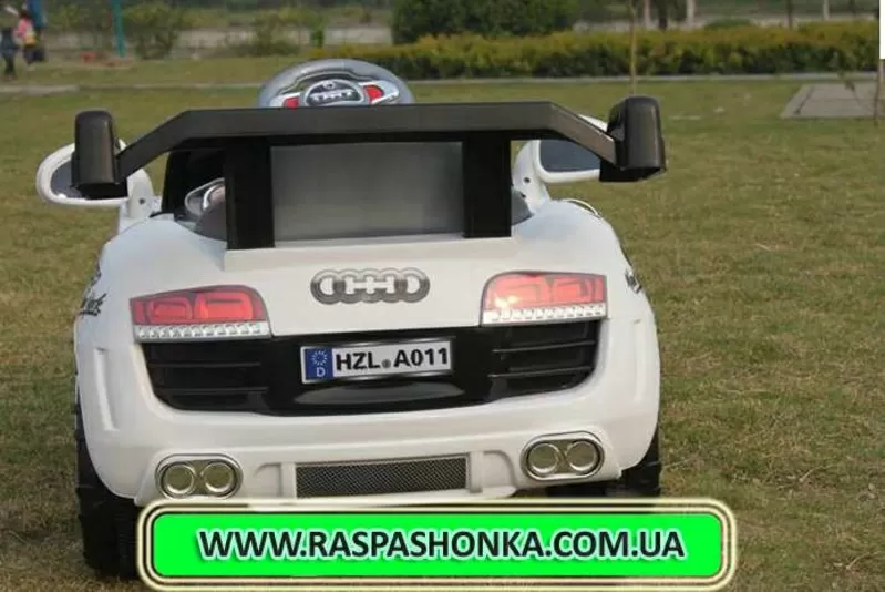 Детский электромобиль AUDI R8 4