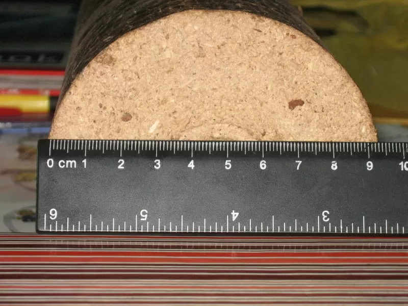 Топливные, брикеты  дубовые,  диаметр 90 мм